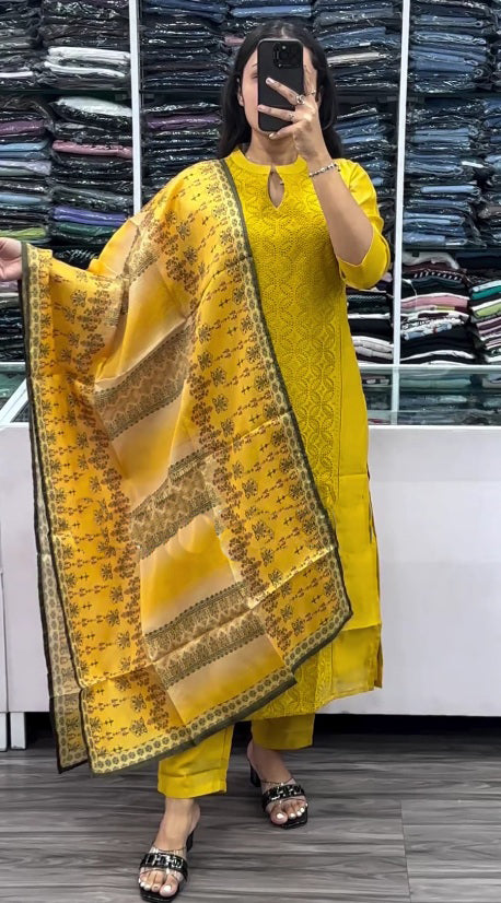 Womens Embrodery kurtis palazzos with printed duppatta