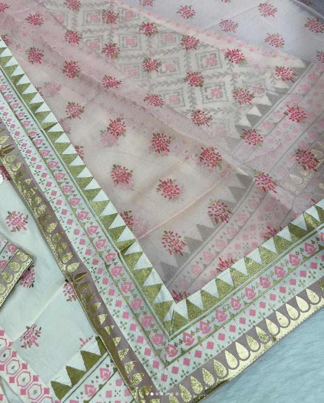 Women Embroidered Kurta Sharara Set With Havy Dupatta